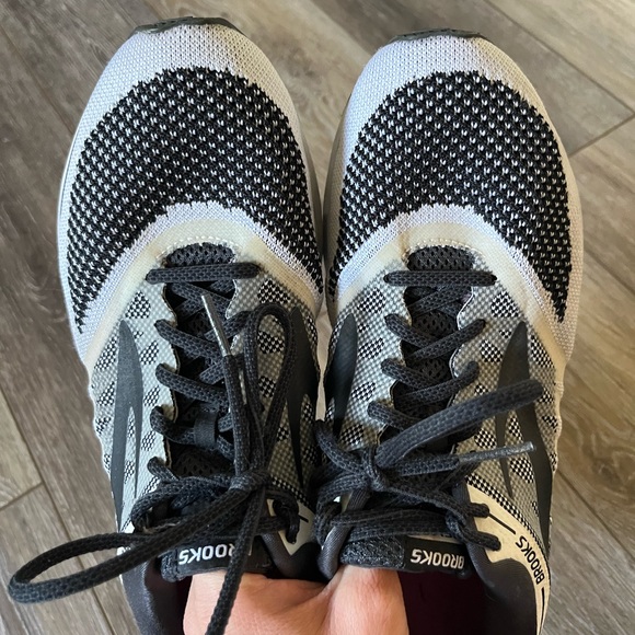 Brooks Revel Running Shoes Men’s 9.5 - Picture 7 of 13